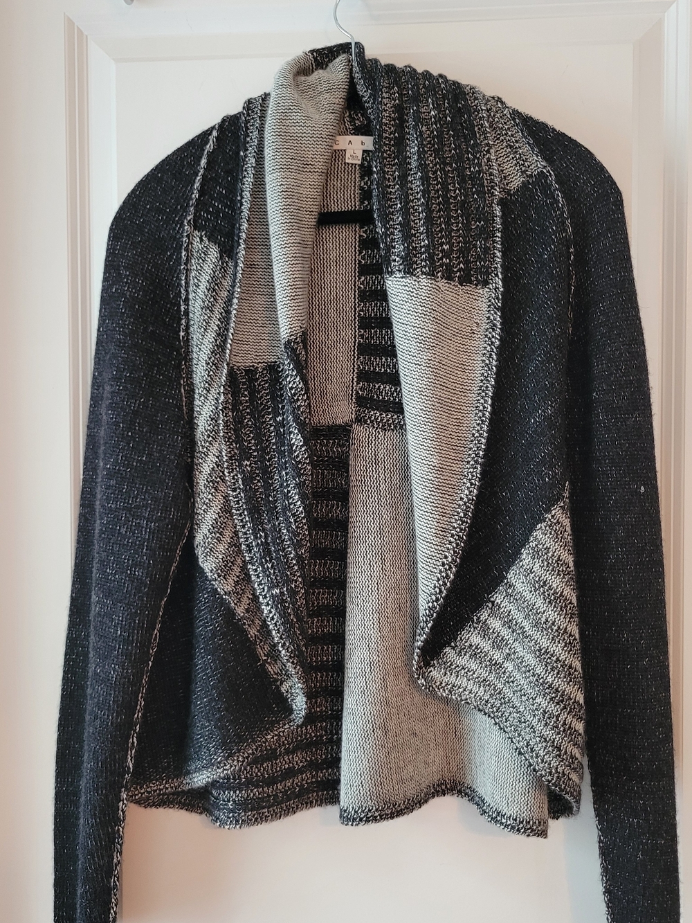 CAbi Black & Gray Open-Front Knit Cardigan
